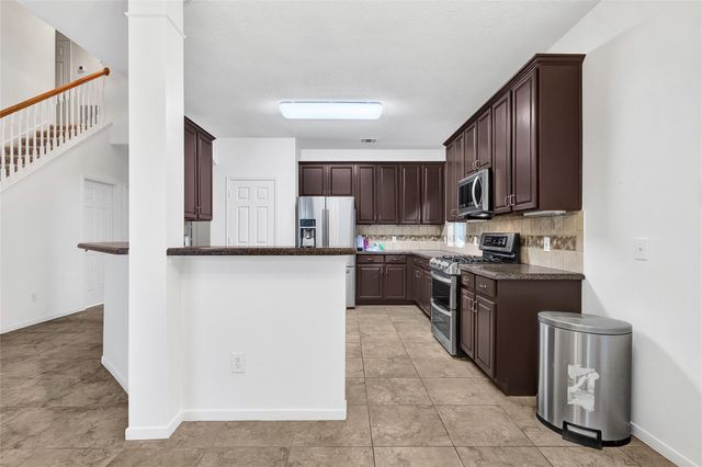 9606 Summer Run Drive, Houston, TX 77064