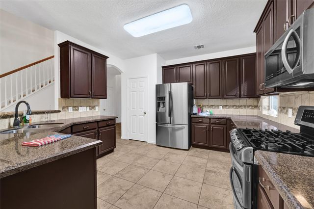 9606 Summer Run Drive, Houston, TX 77064