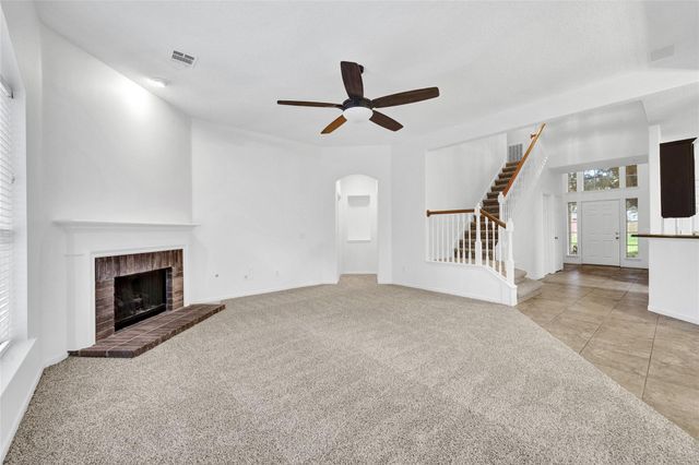 9606 Summer Run Drive, Houston, TX 77064