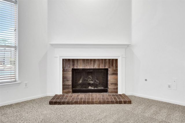 9606 Summer Run Drive, Houston, TX 77064