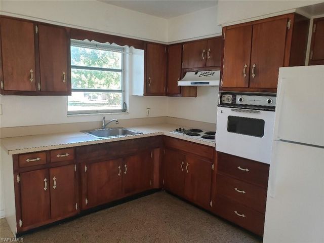 4911 Coronado PKWY B, Cape Coral, FL 33904