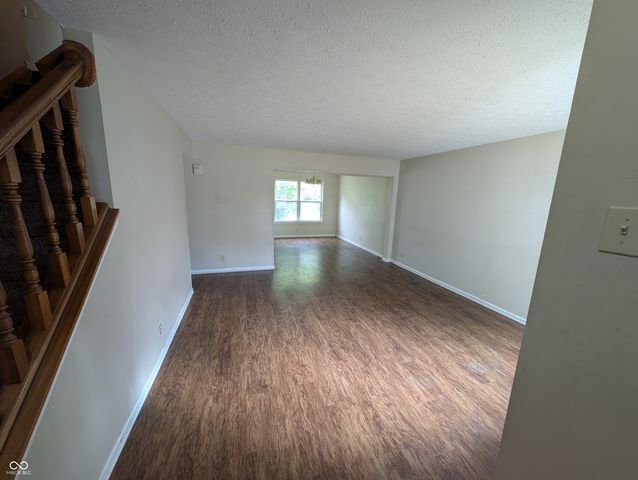 2321 Gradison Circle, Indianapolis, IN 46214