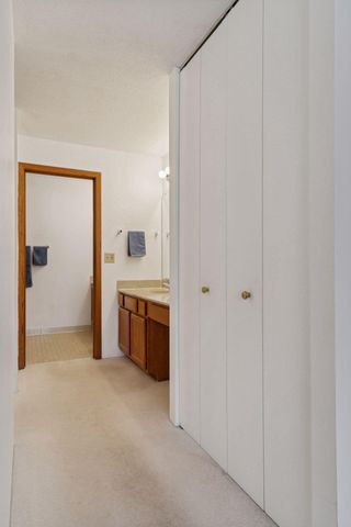 2885 Knox Avenue S 404, Minneapolis, MN 55408