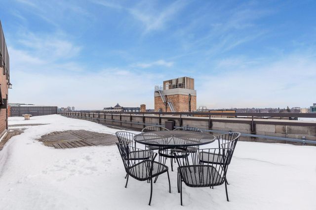 2885 Knox Avenue S 404, Minneapolis, MN 55408