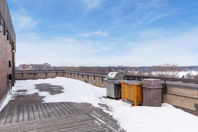 2885 Knox Avenue S 404, Minneapolis, MN 55408