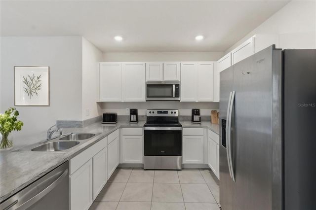 33922 JASPER STONE DRIVE, Wesley Chapel, FL 33543