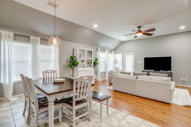 3917 Foreland Drive, Fort Worth, TX 76262