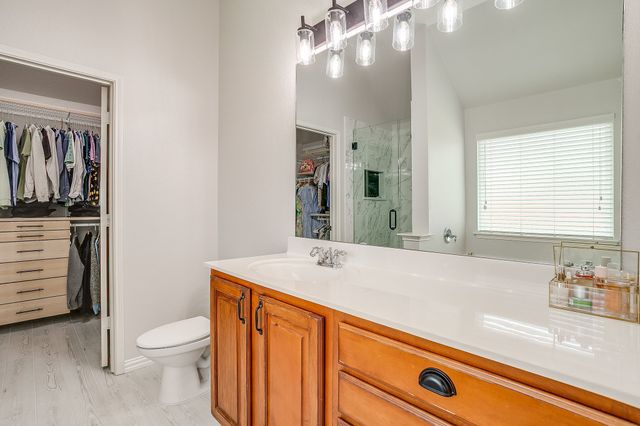 3917 Foreland Drive, Fort Worth, TX 76262