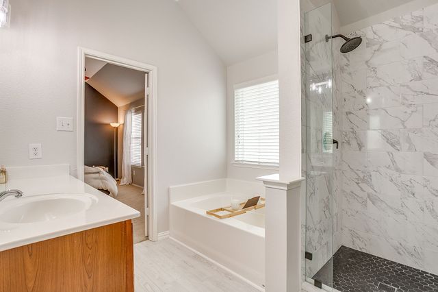 3917 Foreland Drive, Fort Worth, TX 76262