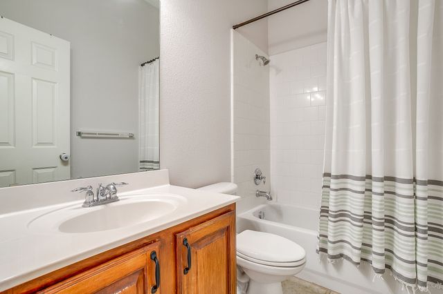 3917 Foreland Drive, Fort Worth, TX 76262