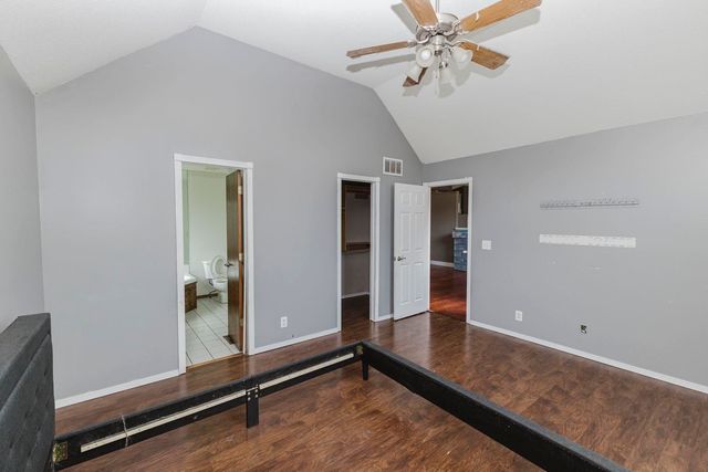 154 S Maple Dunes, Wichita, KS 67235