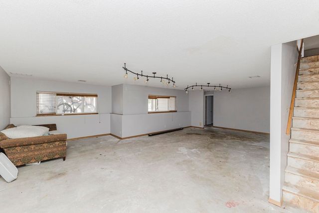 154 S Maple Dunes, Wichita, KS 67235