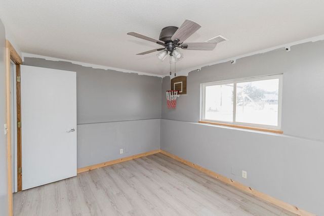 154 S Maple Dunes, Wichita, KS 67235