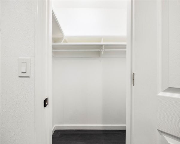 408 Avenue D, Sinton, TX 78387