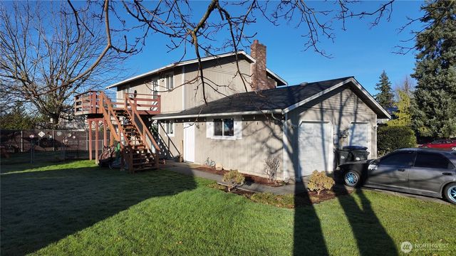 2010 Sandalwood Street, Mount Vernon, WA 98273