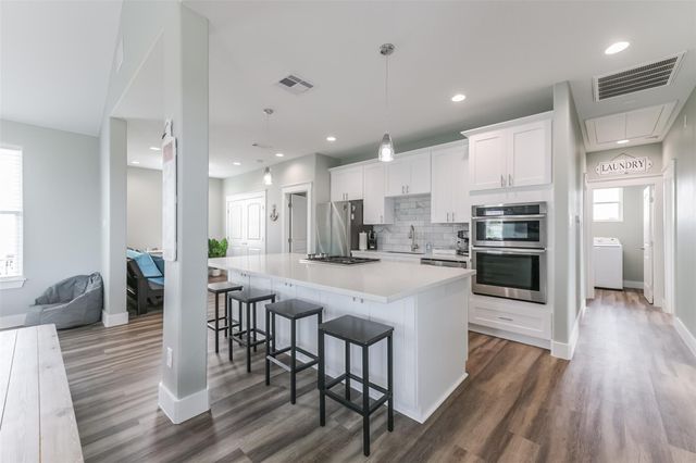 16630 Jean Lafitte Road, Galveston, TX 77554