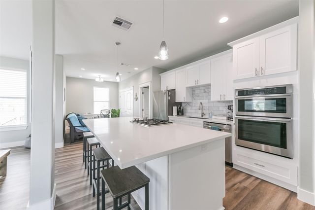 16630 Jean Lafitte Road, Galveston, TX 77554