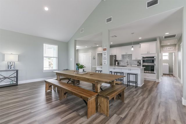 16630 Jean Lafitte Road, Galveston, TX 77554