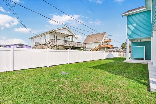 16630 Jean Lafitte Road, Galveston, TX 77554