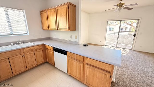 5655 East Sahara Avenue 2046, Las Vegas, NV 89142