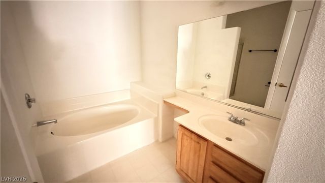 5655 East Sahara Avenue 2046, Las Vegas, NV 89142