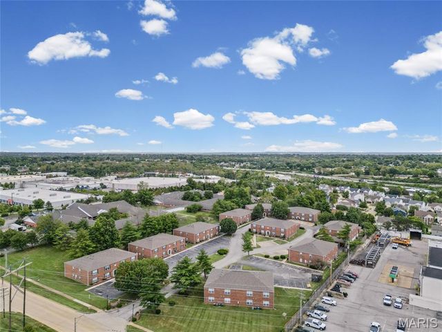 9421 Green Park Gardens Drive C, St Louis, MO 63123