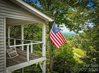 386 Madison Heights Drive, Marshall, NC 28753