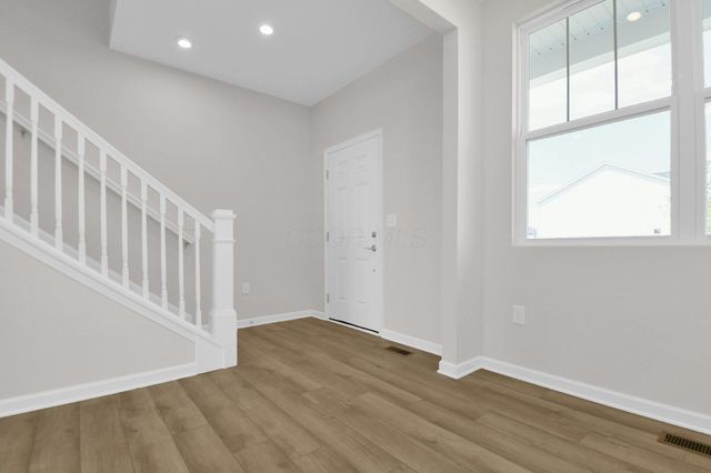 1303 Theodore Drive, Lockbourne, OH 43137