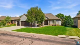 5804 S Lazy Ridge Pl Place, Sioux Falls, SD 57108