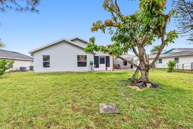 1717 SW Burlington Street, Port St. Lucie, FL 34984