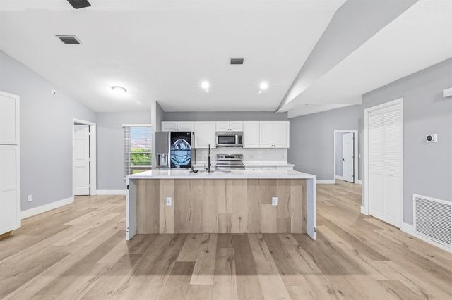 1717 SW Burlington Street, Port St. Lucie, FL 34984