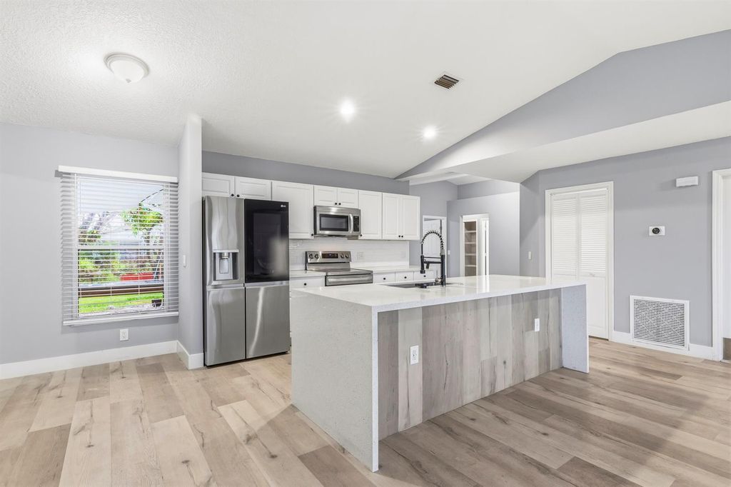 1717 SW Burlington Street, Port St. Lucie, FL 34984