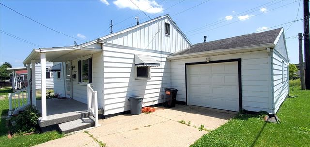 2611 Morton Drive, Springfield, OH 45505