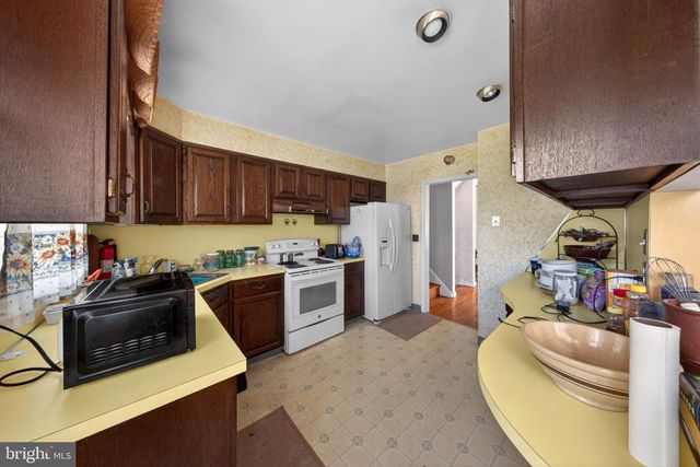 178 W SHELLEY DR, Claymont, DE 19703