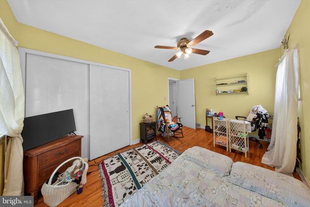 178 W SHELLEY DR, Claymont, DE 19703