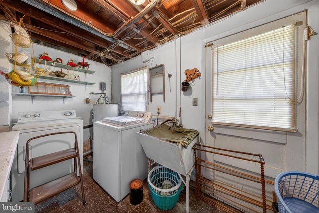 178 W SHELLEY DR, Claymont, DE 19703