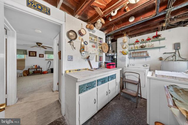 178 W SHELLEY DR, Claymont, DE 19703