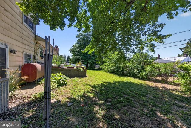 178 W SHELLEY DR, Claymont, DE 19703