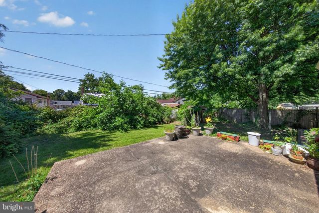 178 W SHELLEY DR, Claymont, DE 19703