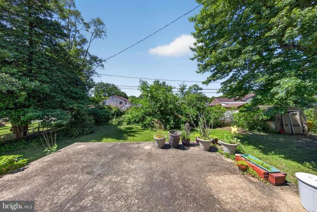 178 W SHELLEY DR, Claymont, DE 19703