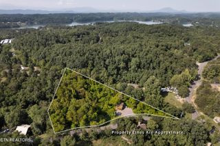 2607 Windfall Estates Drive, Sevierville, TN 37876