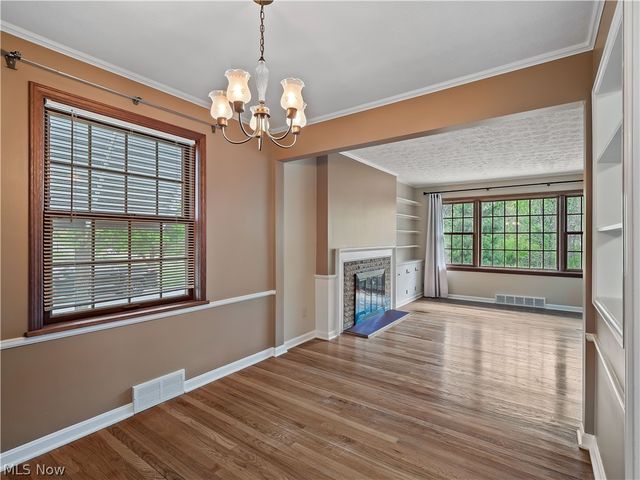 7393 Nethersole Drive, Middleburg Heights, OH 44130