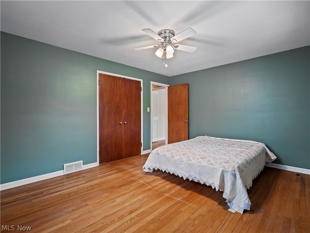 7393 Nethersole Drive, Middleburg Heights, OH 44130