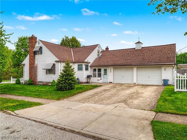 7393 Nethersole Drive, Middleburg Heights, OH 44130
