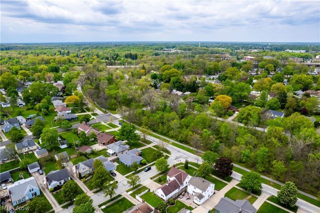 7393 Nethersole Drive, Middleburg Heights, OH 44130