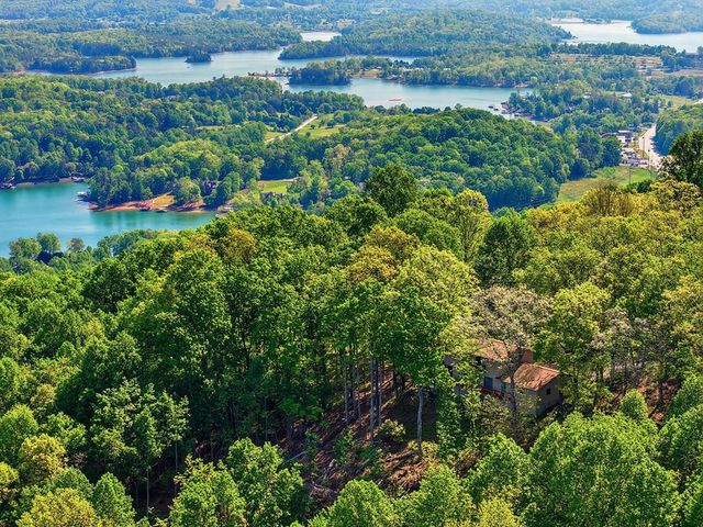 860 Frog Pond Road, Hiawassee, GA 30546