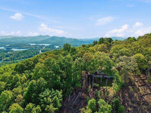 860 Frog Pond Road, Hiawassee, GA 30546