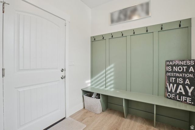 10307 S FISH HOOK RD, South Jordan, UT 84009