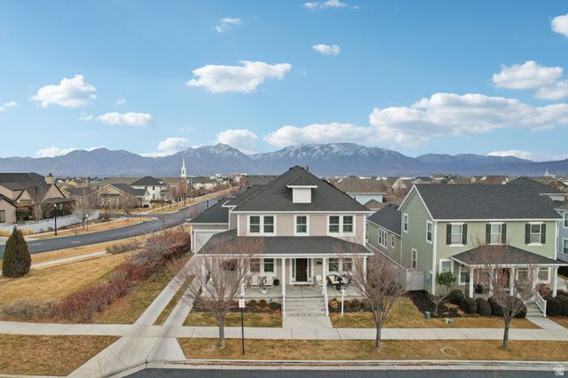 10307 S FISH HOOK RD, South Jordan, UT 84009