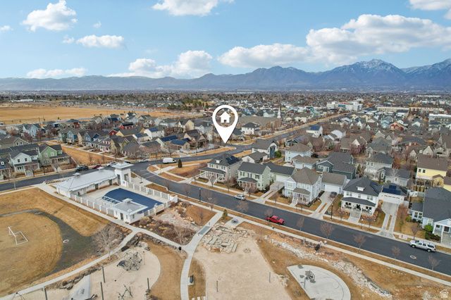 10307 S FISH HOOK RD, South Jordan, UT 84009